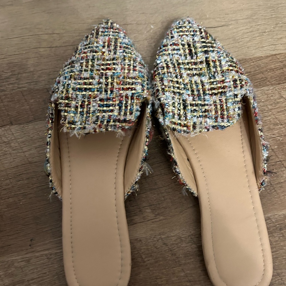 Amazon Essentials Multicolor Tweed Pointed-Toe Flats